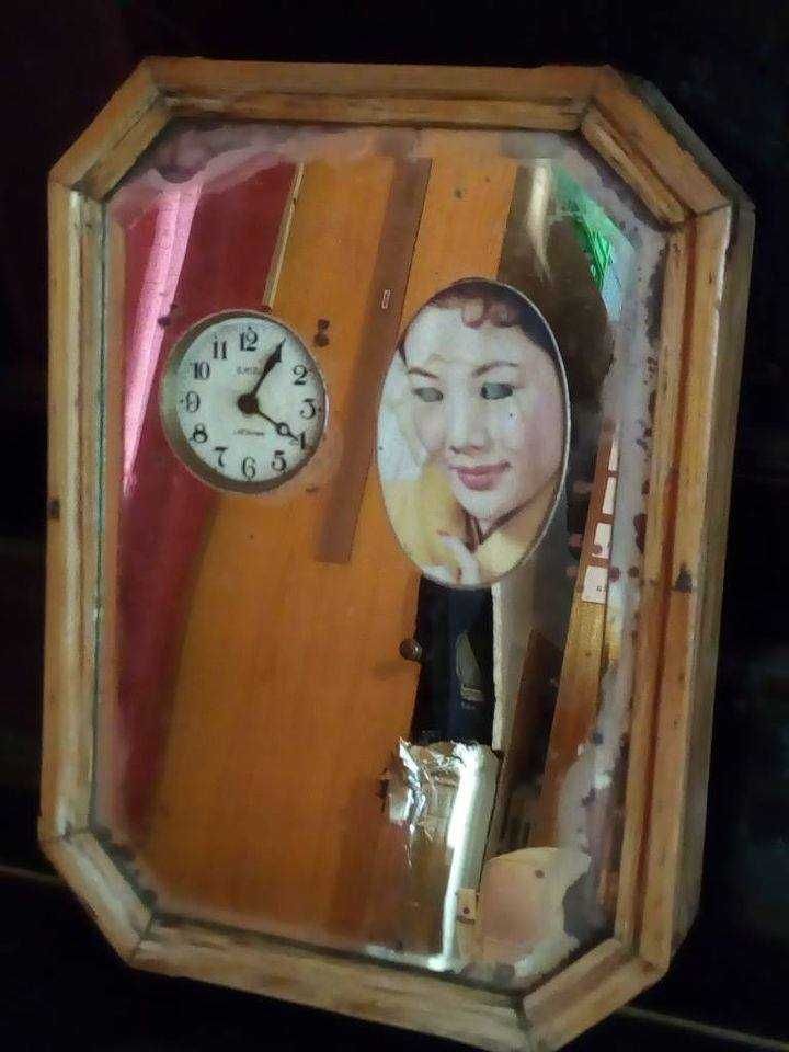 Caixa com relógio antigo - artesanato chinês