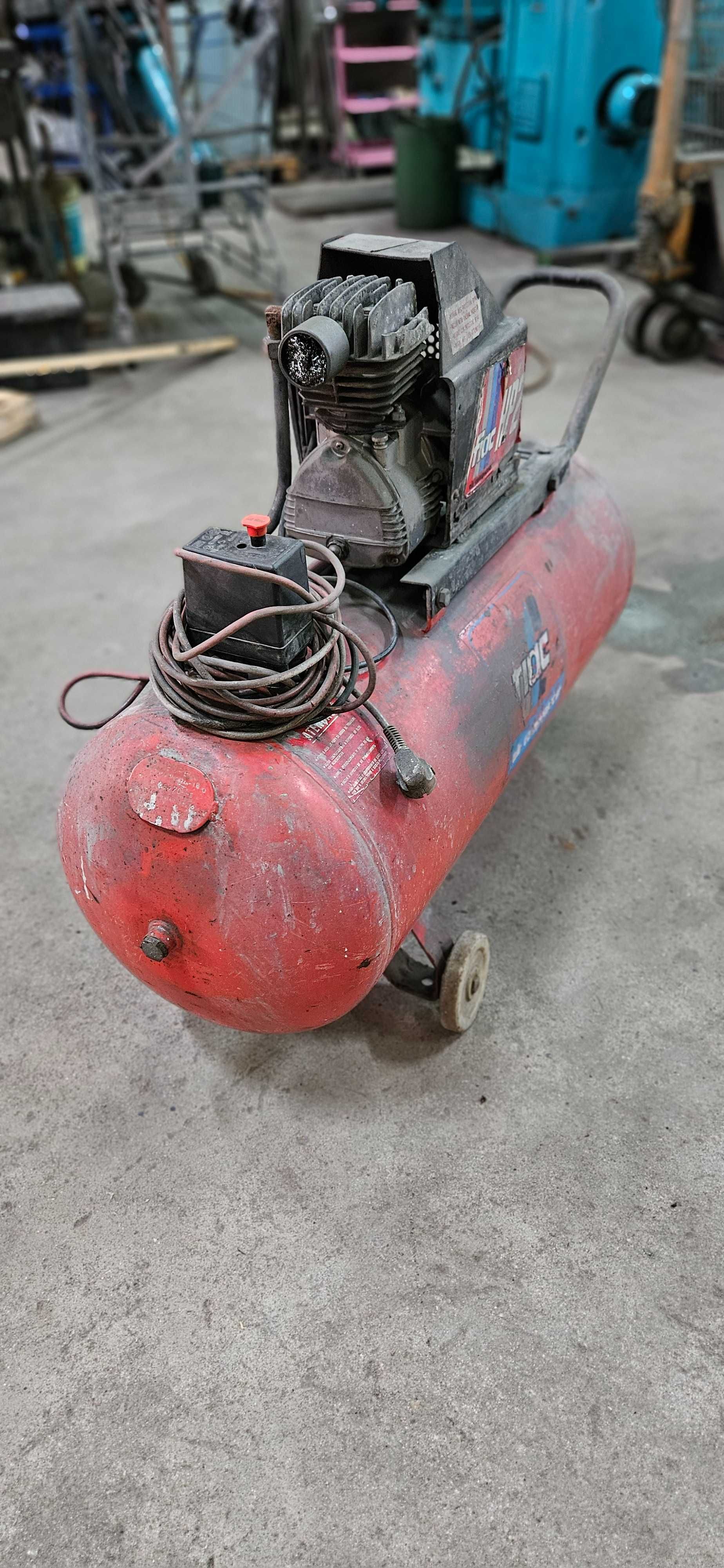 Compressor de ar 100L com 2HP, monofasico