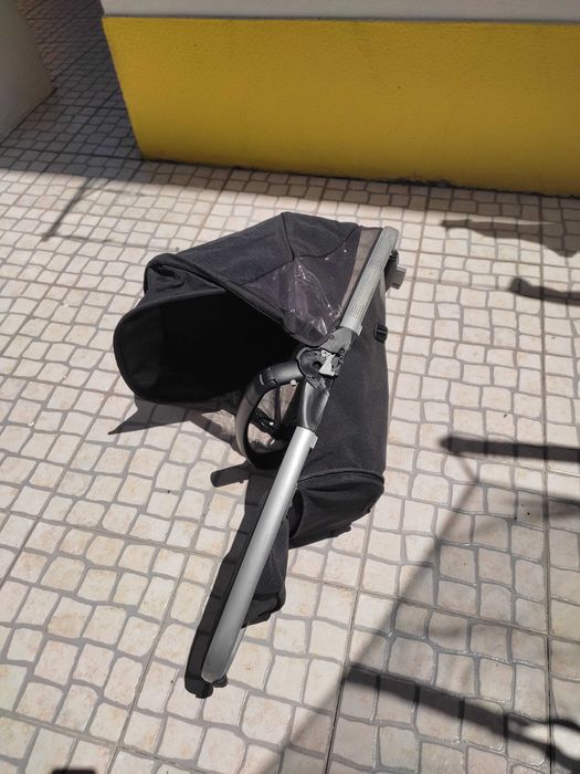 Carrinho bebé Quinny