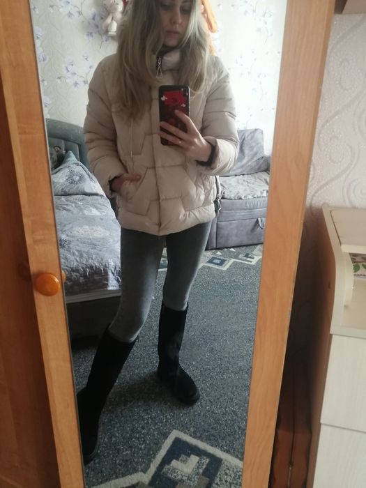 Куртка молочна жіноча весна