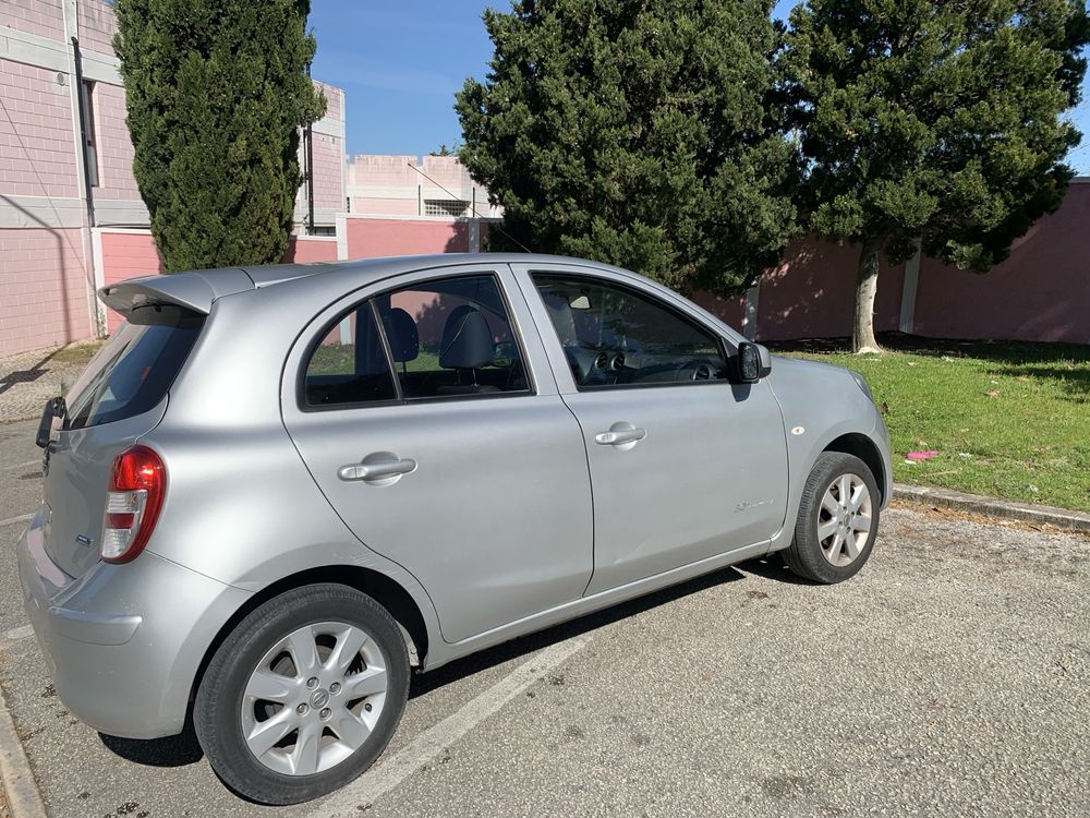 Nissan Micra 1.2 com 42000 KM, Ano 2013.