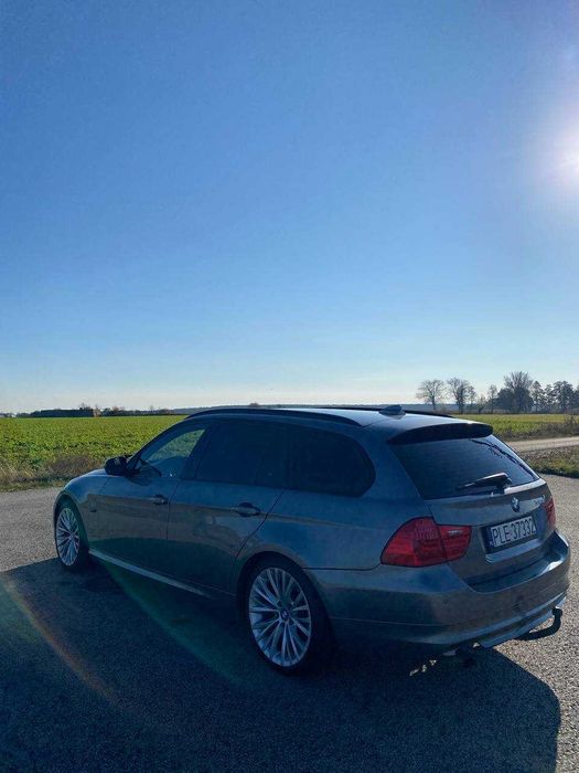 BMW E91 PO LIFT bardzo zadbane auto