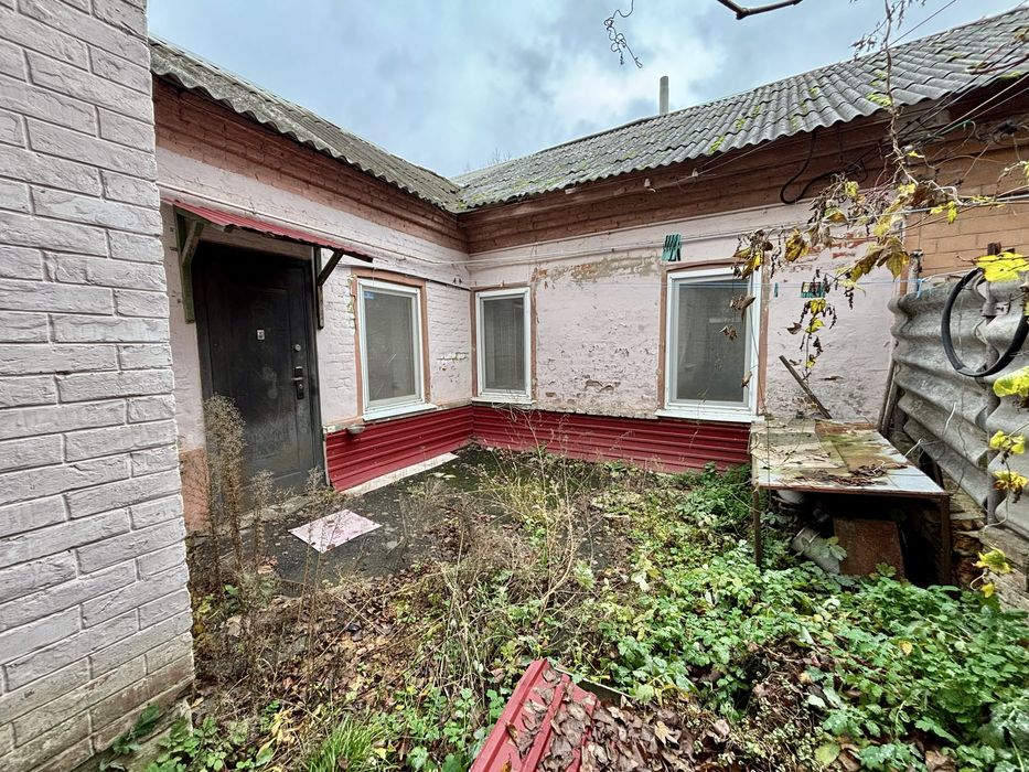 Здам в оренду частину будинку з окремим входом у рн Аграрного коледжу