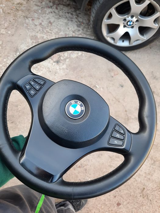 Руль BMW X5 E53 рестайлинг