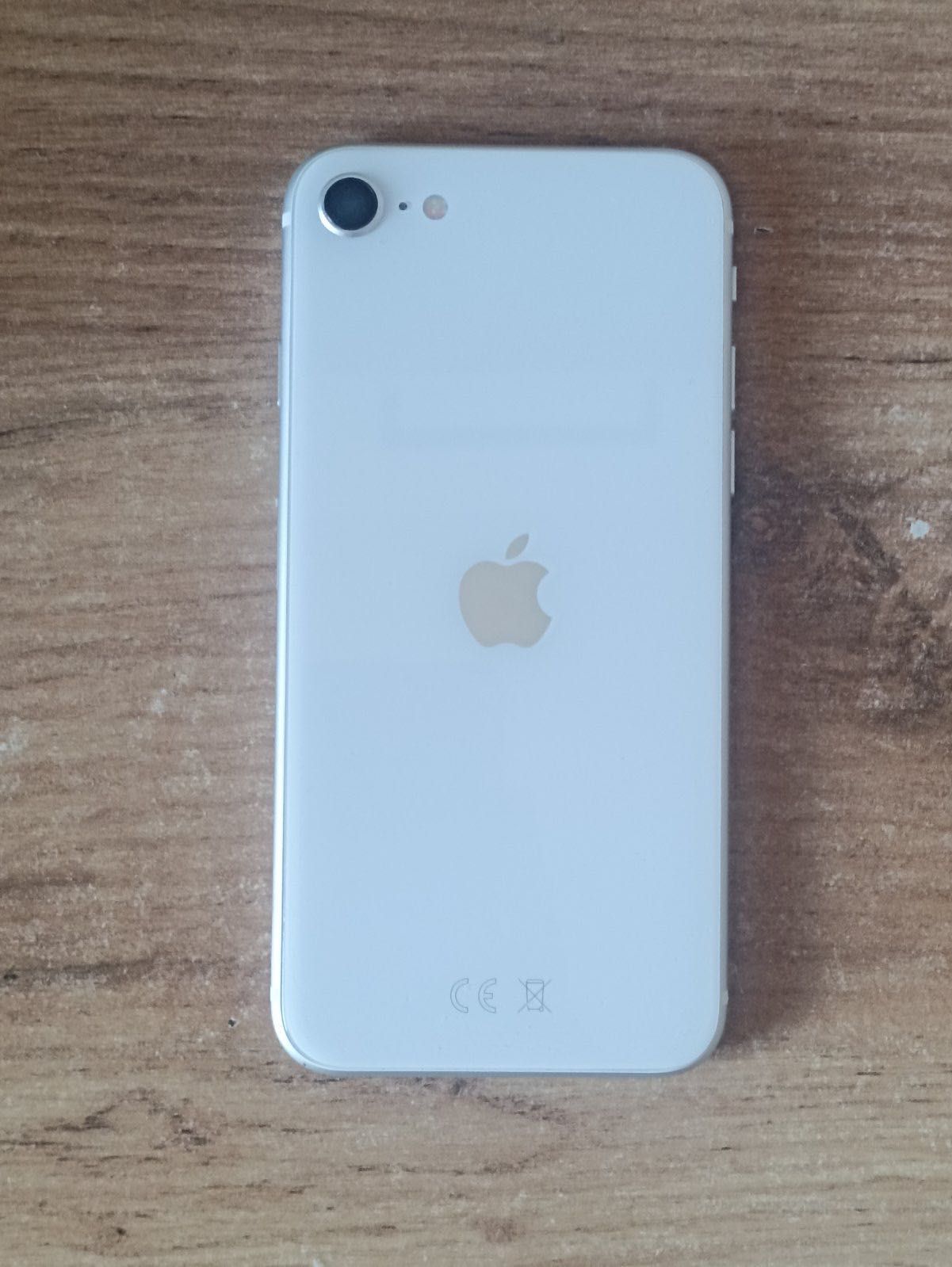 iPhone SE w kolorze białym, 64GB