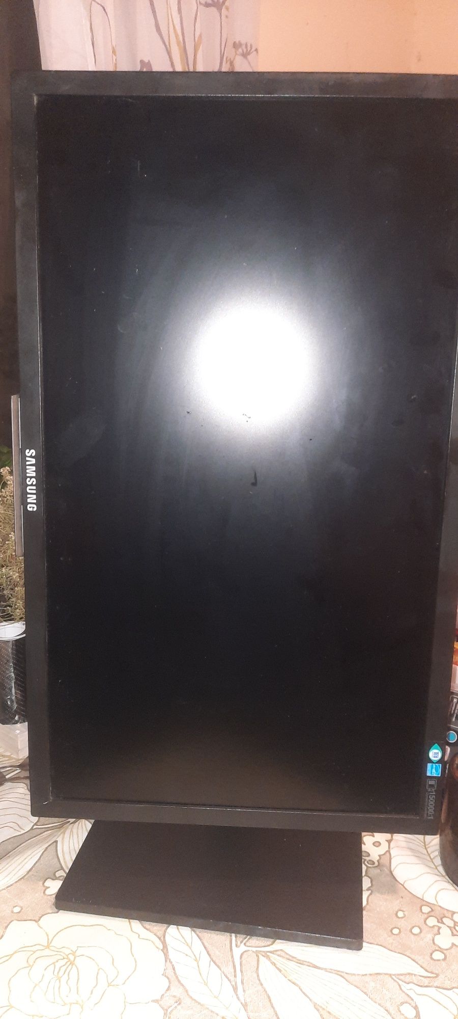 Монитор самсунг f2380
