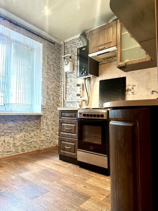 1-но р-н 44 квартала, ул Тимирязева, 11, Ремонт, Мебель