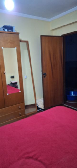 Aluga-se quarto em Queluz