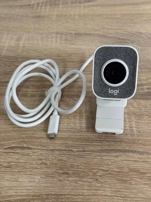 Вебкамера Logitech StreamCam White (‎960-001297)