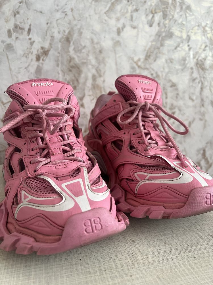 balenciaga track розовые легит