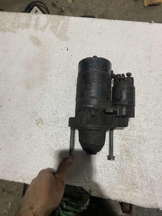 Продам стартер Мерседес Вито 638