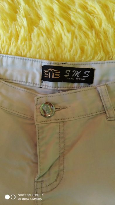 Короткие женские шорты