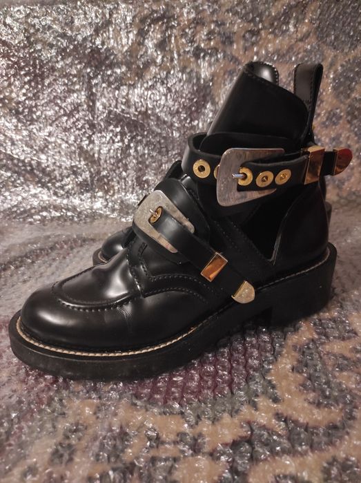 Шкіряні черевики Balenciaga 39