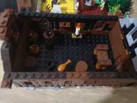 Lego castle MOC chatka