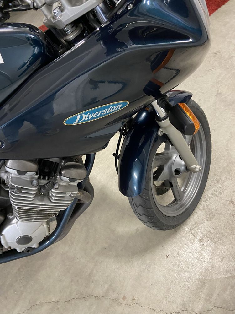 Yamaha diversion 600 cc