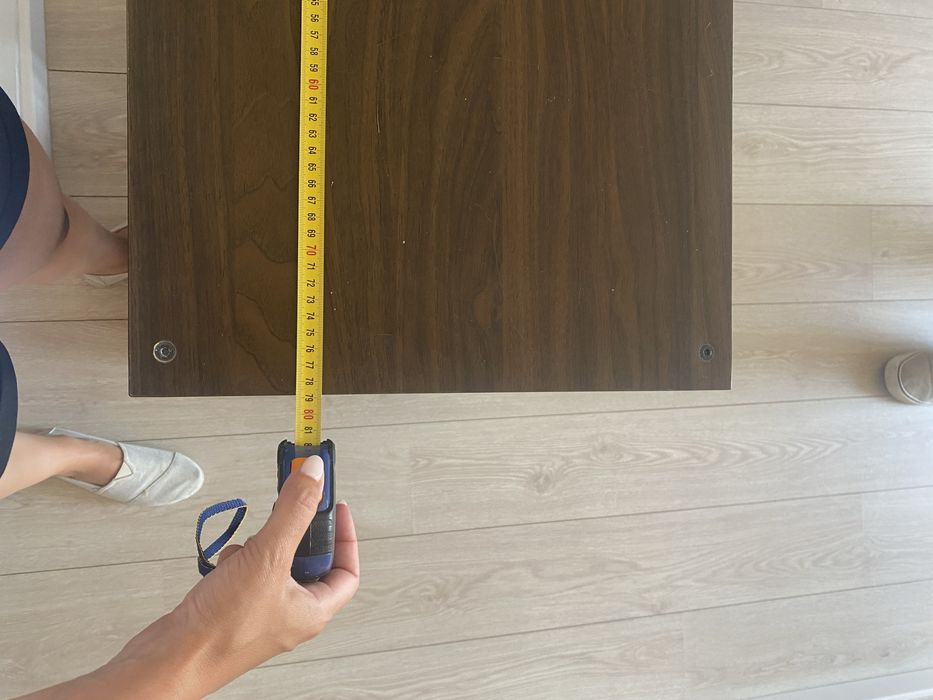 Armario castanho ikea + suporte branco