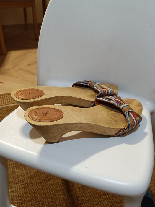 Drewniane klapki ZARA r. 41