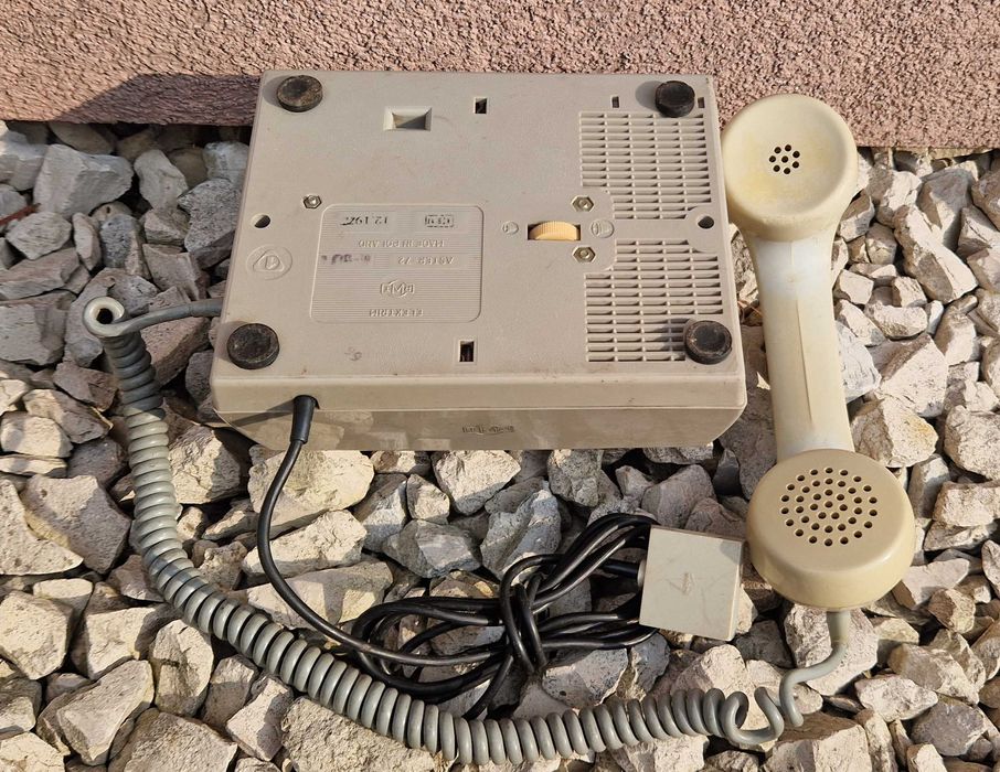 Aster 72 Elektrim RWT telefon stacjonarny tarczowy PRL vintage retro