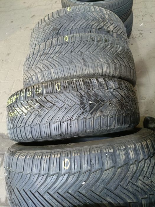Opony zimowe 215/60/16 Michelin