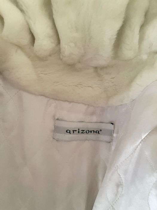 Зимня біла шубка