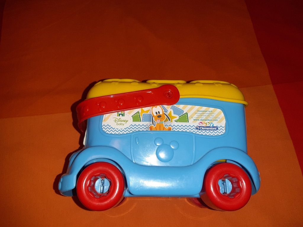 Brinquedo didático.