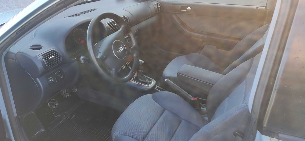 Audi A3 8L  1.6 benzyna  2000 r.  Klima  Przegląd/OC do 2026