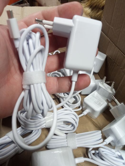 ОРИГИНАЛ Ubiquiti Блок питания живлення зарядное Type C 15W 5v 9v 12v
