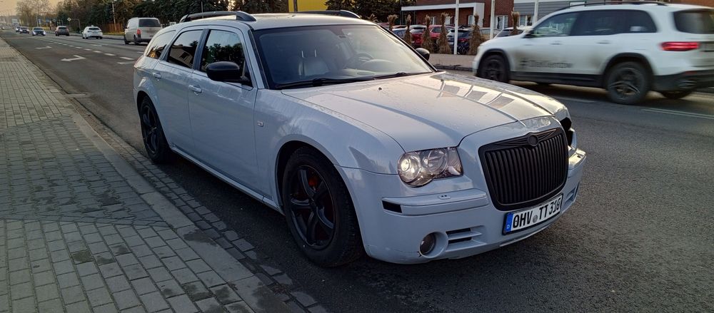 Chrysler 300 C 3.6 Benzyna_Z Niemiec_Lekko uszkodzony_Tech. sprawny_