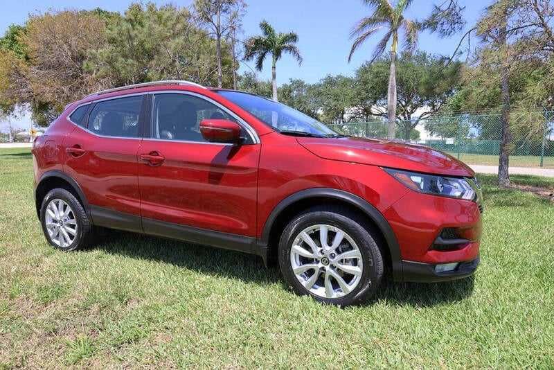 Nissan Rogue Sport SV 2021