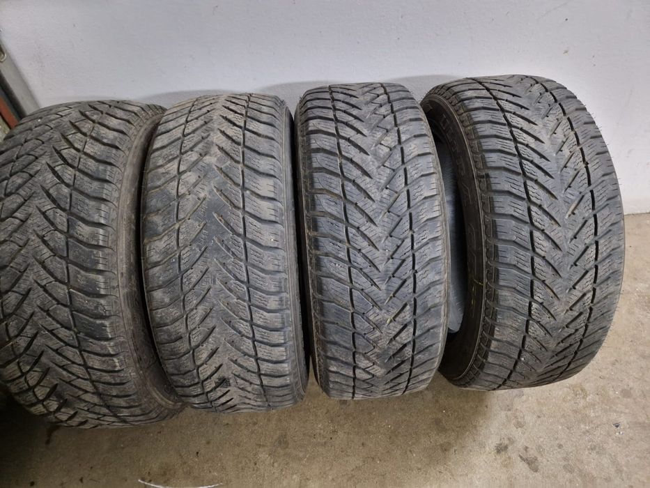Opony zimowe  17