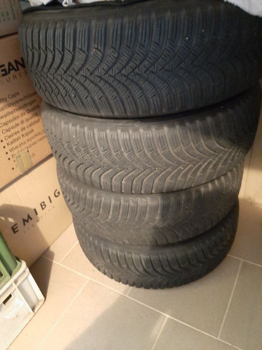 Opony zimowe 16 z czujnikiem powietrza