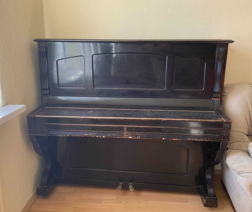 Pianino Wilh. Steinberg