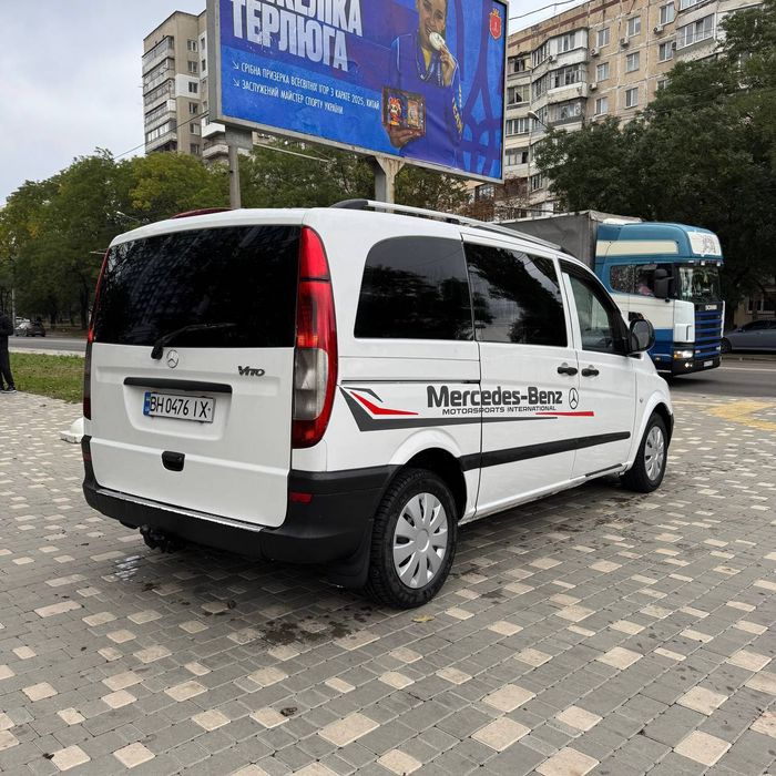 Продам Мерседес Вито Оригинальный салон 7+1