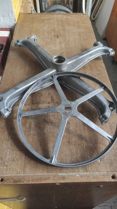 Запчасти для стиральной машинки Indesit W 84 TX