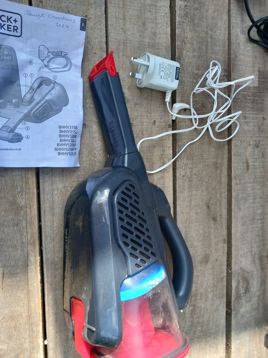 Odkurzacz ręczny Black+Decker BHHV315J dustbuster