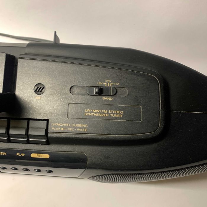 Tensai RCR-3344 портативна стерео-касетну магнітолу з FM-радіо