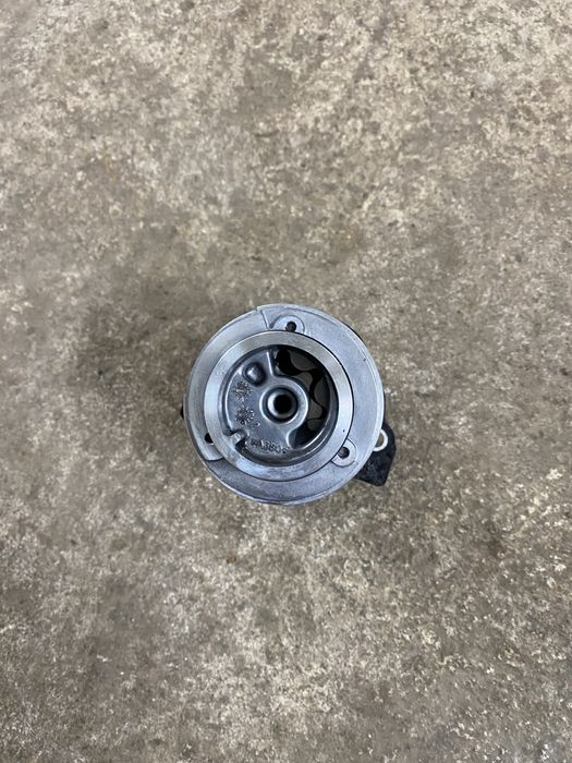 Продам мамляний насос тесла 3