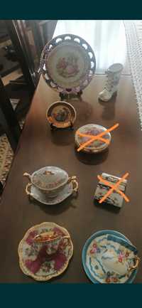 Caixinha de porcelana +Casinhas miniatura de coleção+Coleção de botões
