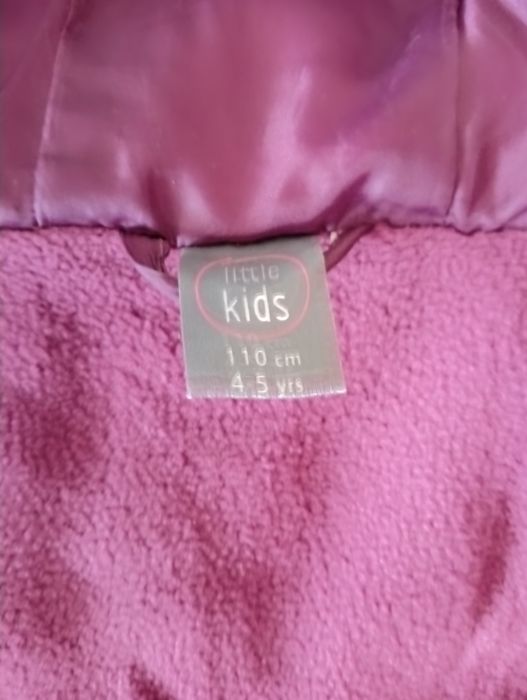 Kurtka zimowa dla dziewczynki rozmiar 110.
