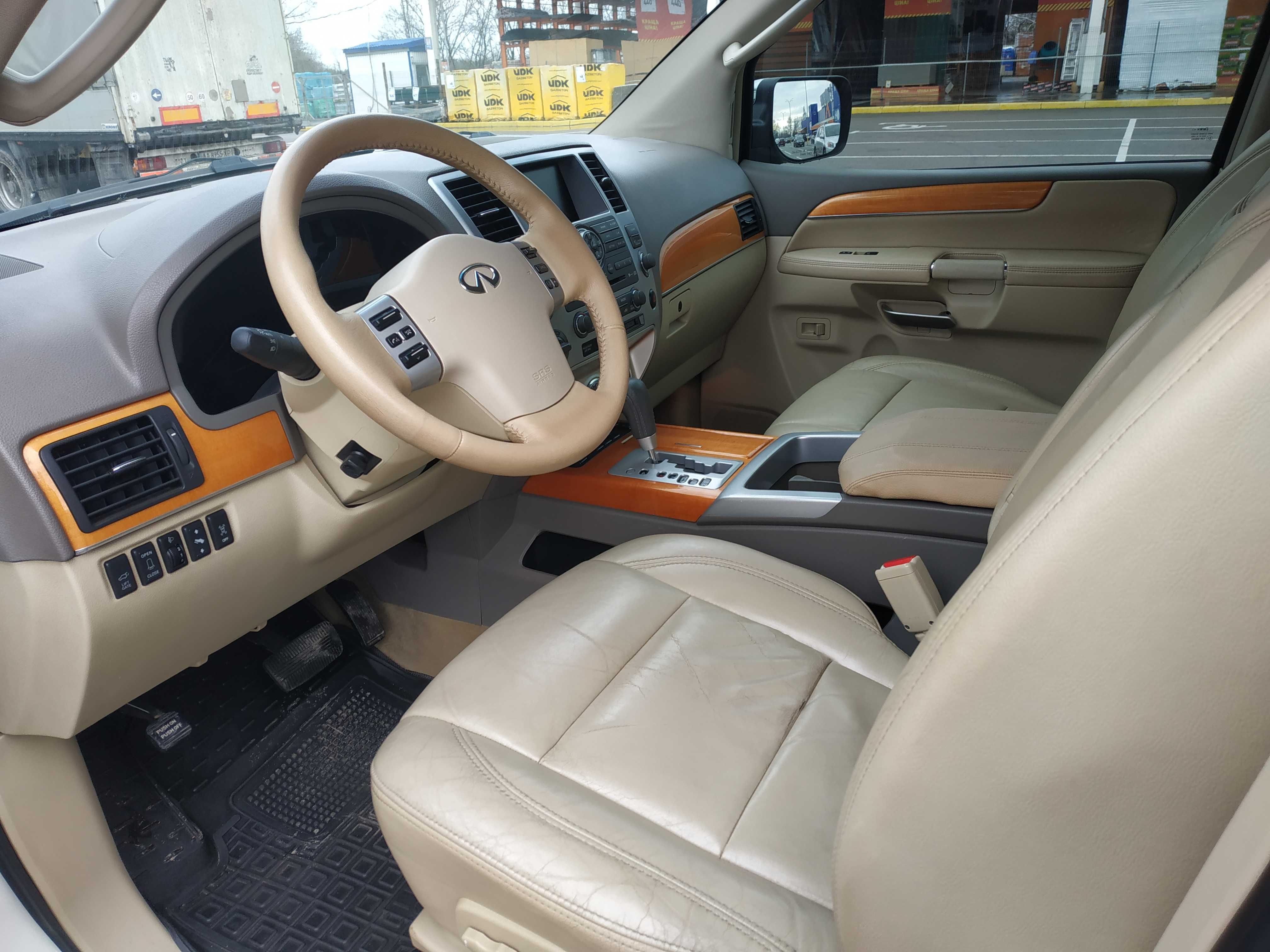 Продам Infiniti QX56