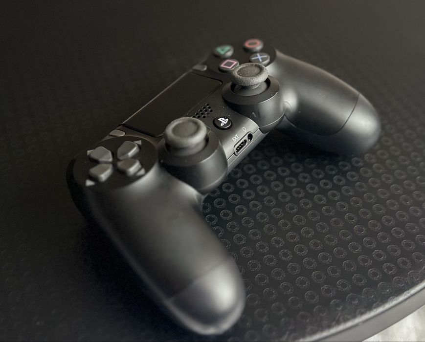 Dualshock 4 v2, оригінал