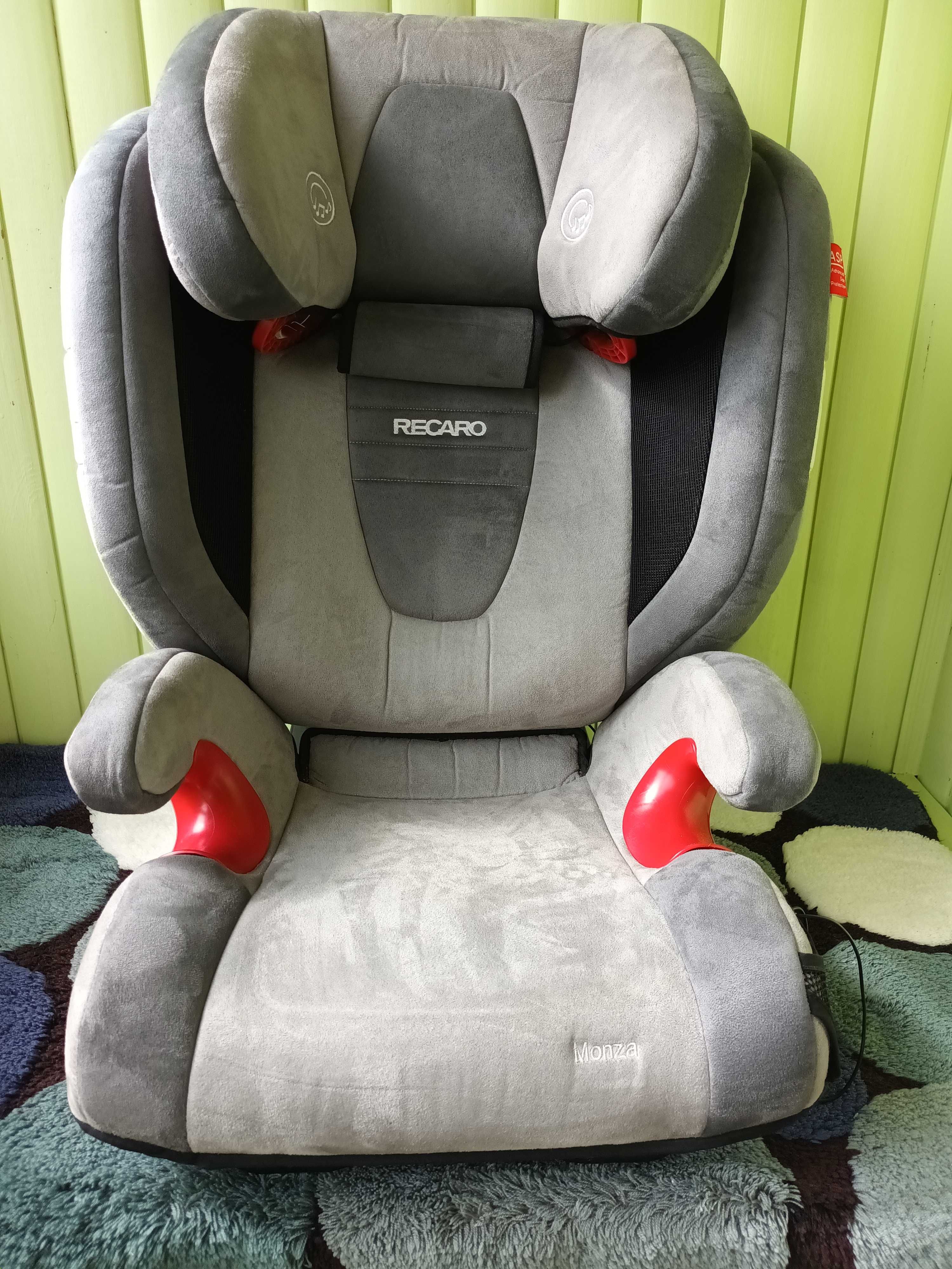 Автокрісло Recaro Monza