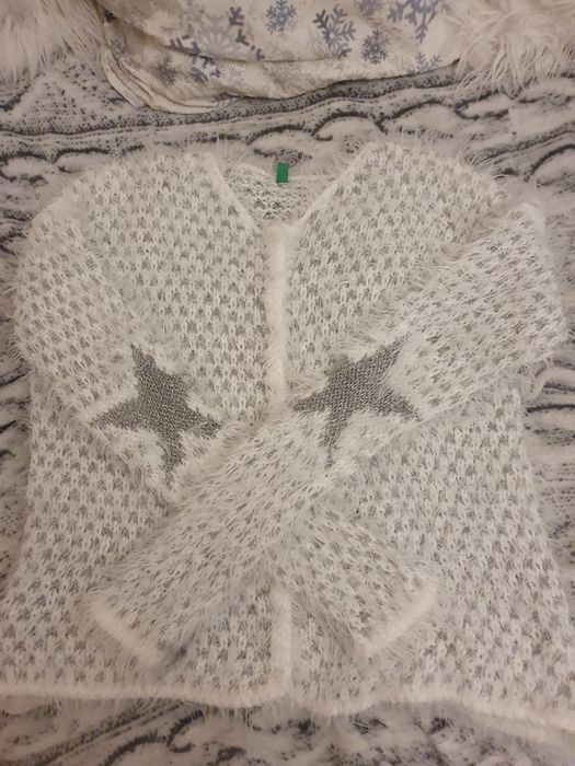 Sweterek rozm 140-146