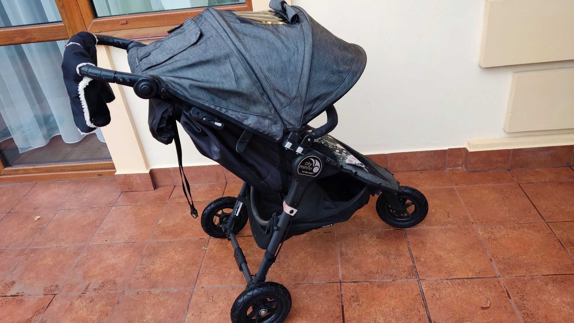 Wózek baby jogger city GT characol