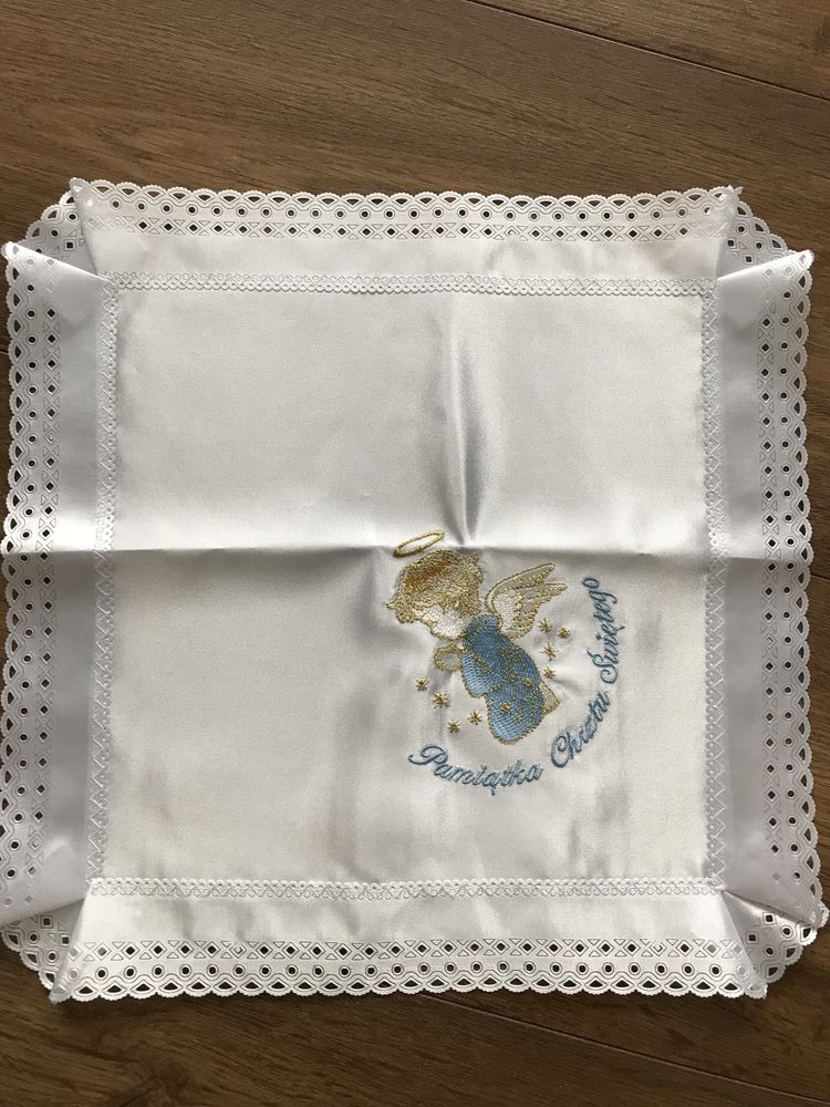 Komplet niebieski do chrztu dla chłopca biała szatka gratis tanio