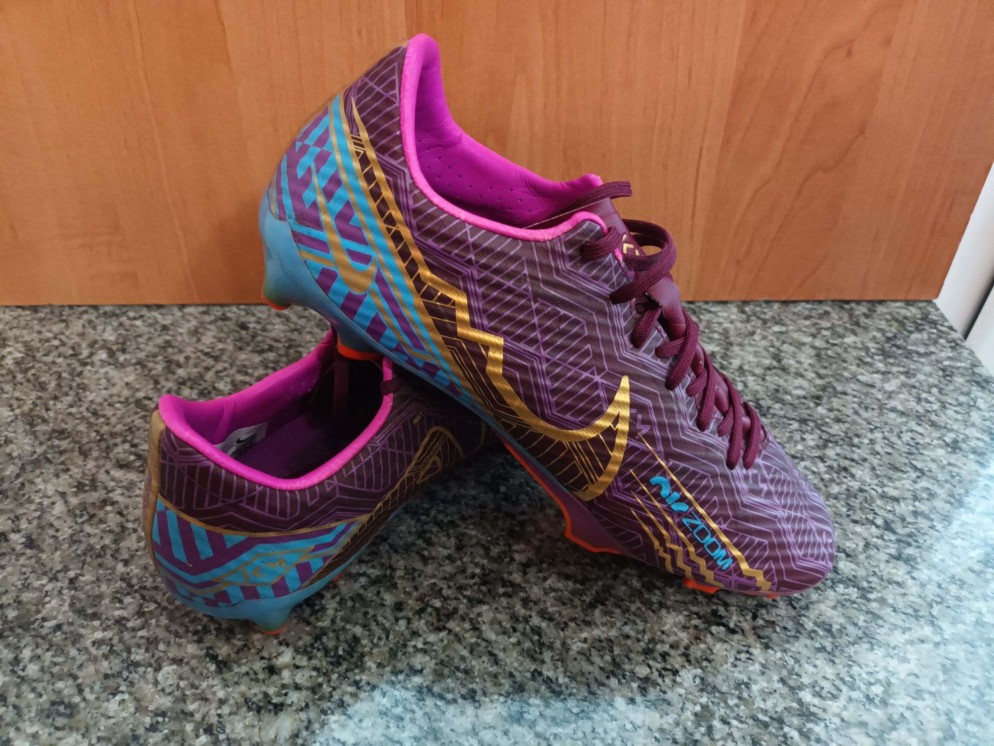 Бутсы Nike zoom vapor 15 academy 37 размер