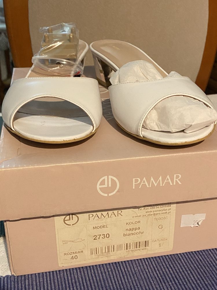 Klapki skórzane Pamar