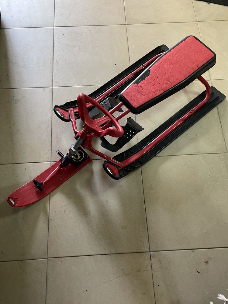 Trenó de ski da STIGA (muito pouco uso)
