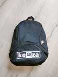 Czarny plecak marki KEEZA