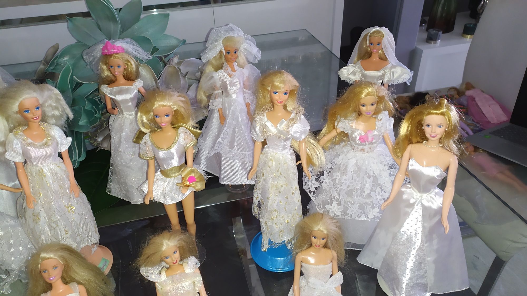 Barbies 15€ ou 19,99€ cada - lote NR 7